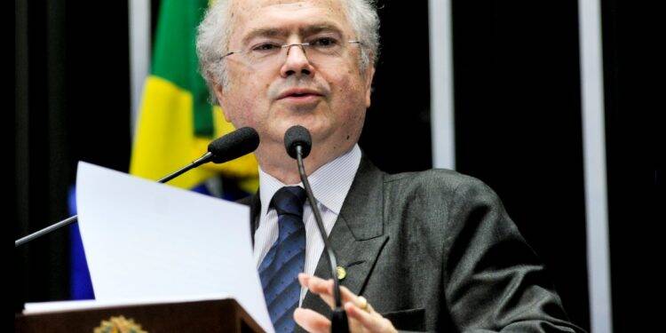 Ex-deputado Alfredo Kaefer começa cumprir pena por crime financeiro