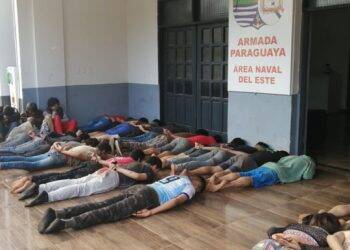 Morre marinheiro paraguaio baleado por contrabandistas no Rio Paraná