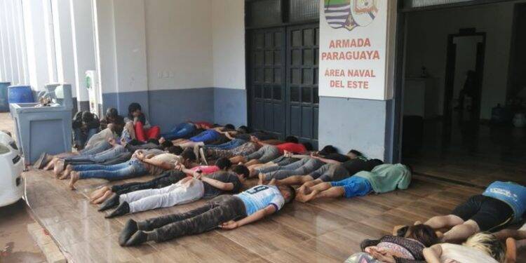 Morre marinheiro paraguaio baleado por contrabandistas no Rio Paraná