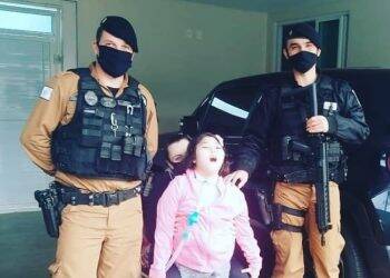 Rotam visita garotinha que sonhava em conhecer a Polícia Militar
