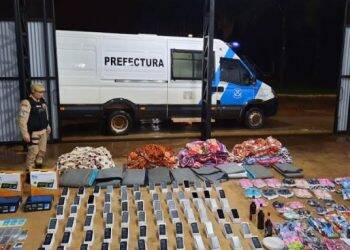 Militares argentinos apreendem carregamento de smartphones vindos do Paraguai