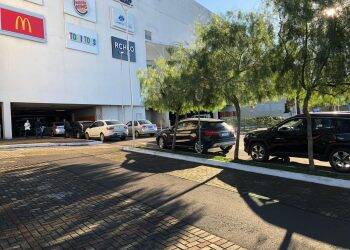 Drive thru de vacinação continua na segunda-feira (13)