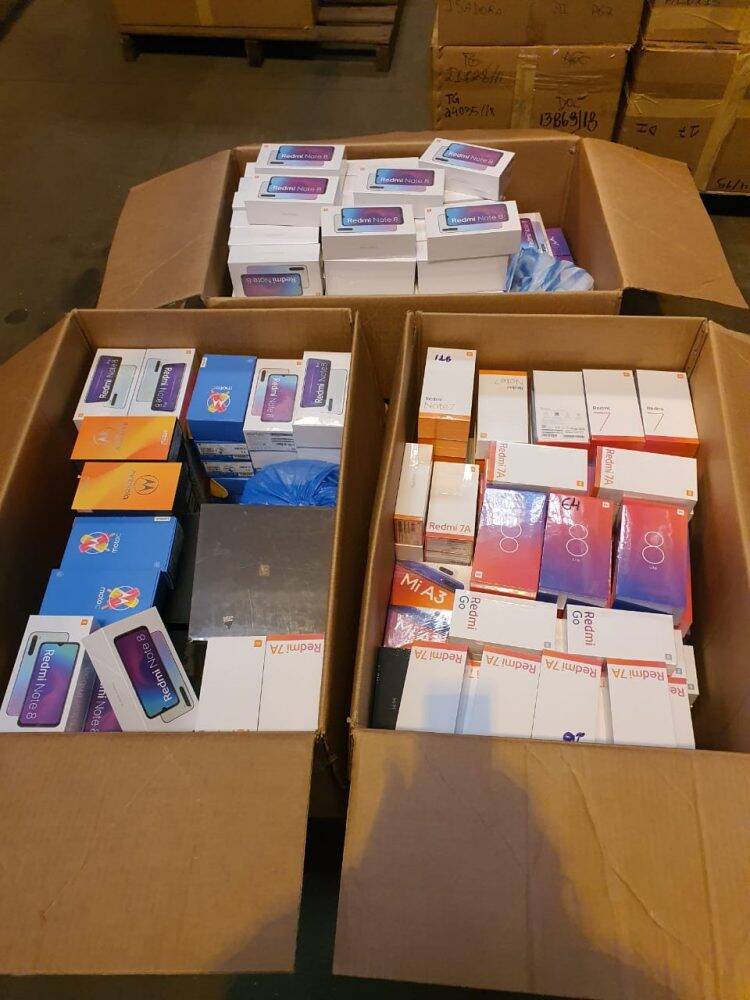 Receita Federal destina 300 smartphones à Universidade do Centro-Oeste (Unicentro)