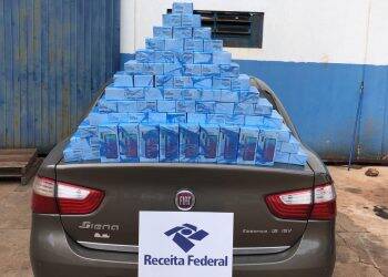 Receita Federal apreende celulares ocultos no estepe do carro