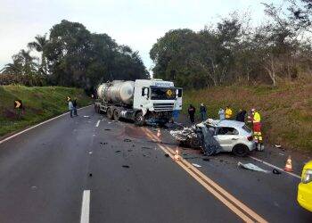 Moradores de Medianeira morrem em acidente na BR-277, em Cantagalo