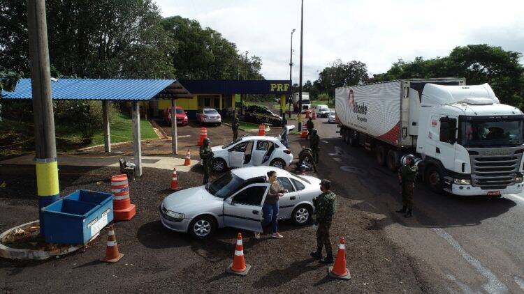 Exército: Operação Ágata/Fronteira Sul realiza apreensões na BR-277 e Rio Paraná