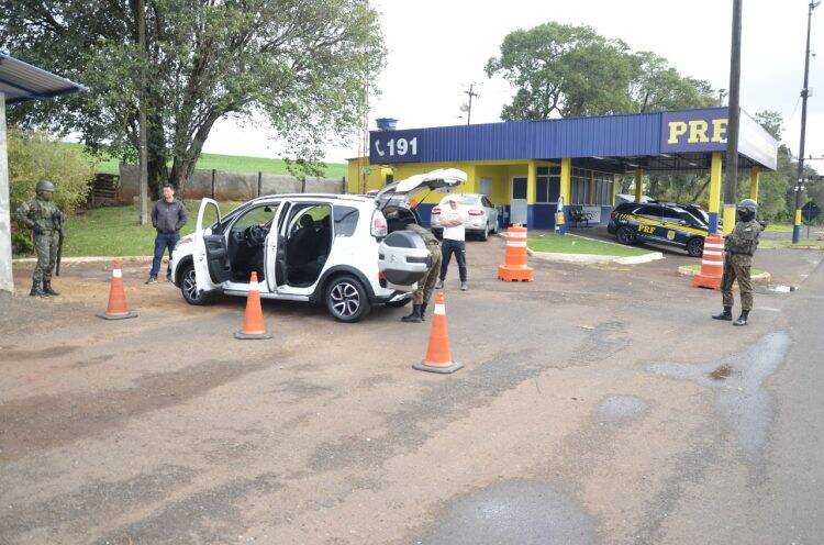 Exército: Operação Ágata/Fronteira Sul realiza apreensões na BR-277 e Rio Paraná