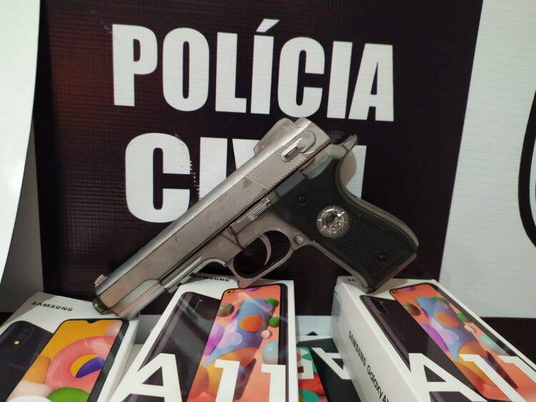 Após roubarem 200 mil reais em celulares, homens são presos em Foz