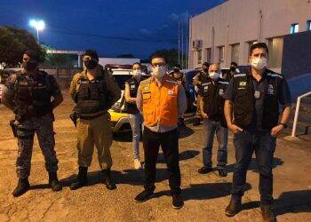 Proprietário de residência com aglomeração será multado em até 8.700 reais