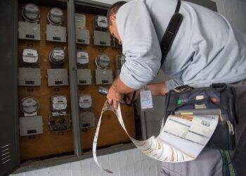 Proposta prorroga isenção da conta de luz para consumidor de baixa renda