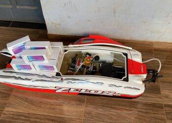 Mais uma “lancha” com controle remoto foi apreendida na fronteira