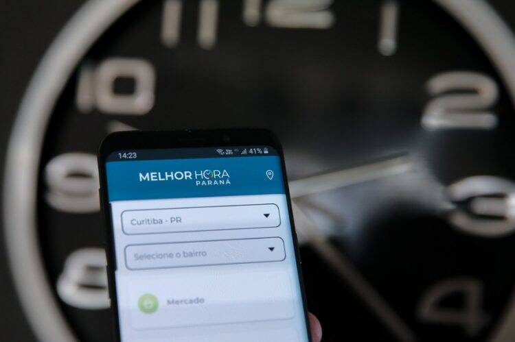 Aplicativo mostra horários com menor movimento em supermercados e farmácias