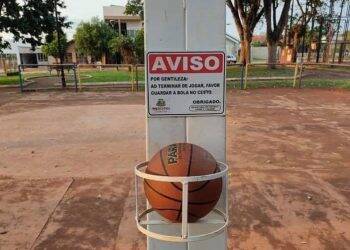 Uma bola de basquete virou símbolo de honestidade no oeste do Paraná