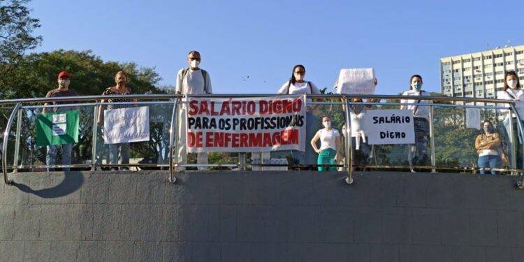 Por melhores condições de trabalho, enfermagem realiza novo protesto nesta sexta, 21