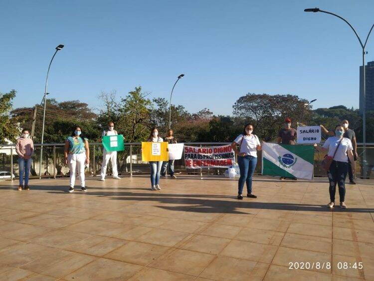 Por melhores condições de trabalho, enfermagem realiza novo protesto nesta sexta, 21
