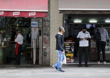 Confiança do comércio avança 10,5 pontos, em quarta alta consecutiva