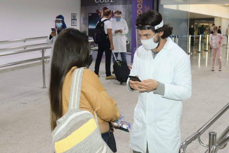 Aeroporto de Foz do Iguaçu é o primeiro do Brasil a receber certificação contra Covid-19