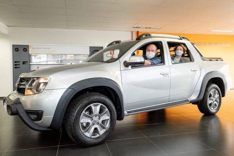 Após ação na Itaipu, Renault doa veículo para projeto social de Foz do Iguaçu