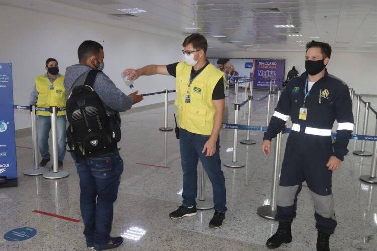 Aeroporto de Foz do Iguaçu é o primeiro do Brasil a receber certificação contra Covid-19