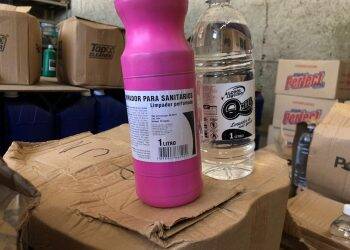 Polícia descobre depósitos clandestinos de álcool em gel falsificados