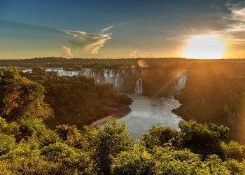 Foz do Iguaçu se prepara para uma retomada definitiva