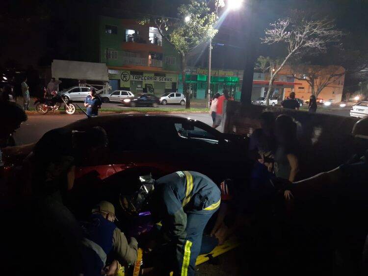 Acidente no Morumbi II deixa veículos destruídos