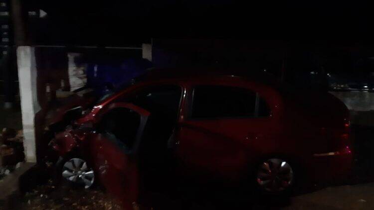 Acidente no Morumbi II deixa veículos destruídos