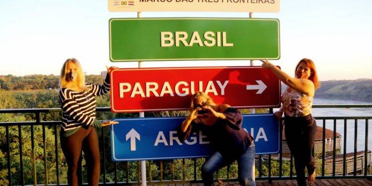 O Marco das 3 Fronteiras reabriu para a visitação turística