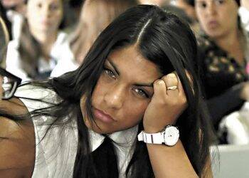 Miss Argentina é condenada por atropelar agente de trânsito em Posadas