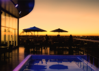 Rede hoteleira de Foz cria serviços extras para contornar a crise que afeta setor