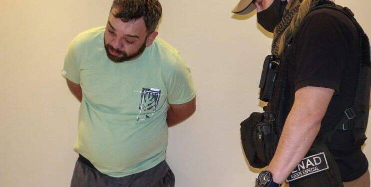 Líder da facção gaúcha “Os Manos” é preso em condomínio de luxo no Paraguai