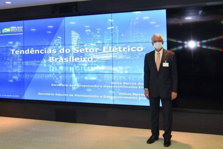 Itaipu terá papel fundamental na retomada da economia, diz Ministro de Minas e Energia