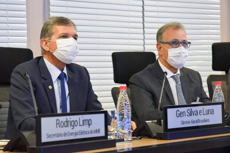 Itaipu terá papel fundamental na retomada da economia, diz Ministro de Minas e Energia