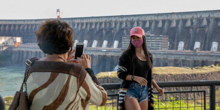Chancela de peso: turismo de Itaipu recebe o prêmio Traveller’s Choice 2020