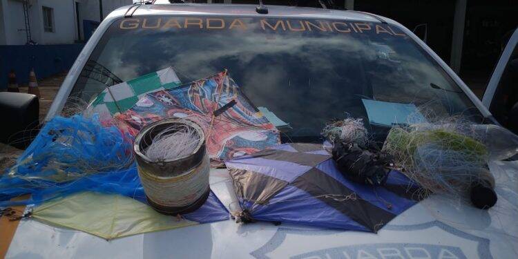 Operação apreende grande quantidade de linhas de cerol em Foz