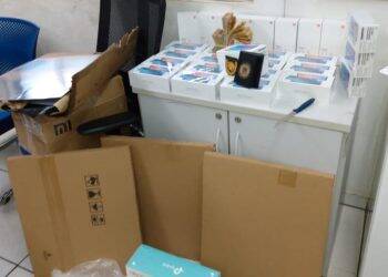 Receita Federal apreende dinheiro e celulares na Ponte da Amizade