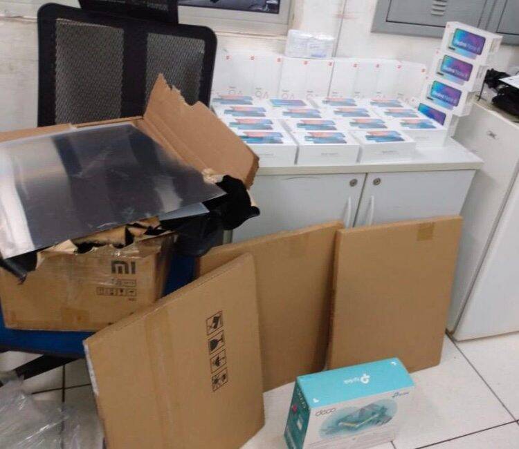 Receita Federal apreende dinheiro e celulares na Ponte da Amizade