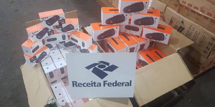 Receita Federal deflagra a Operação Escudo com apreensões milionárias no Paraná