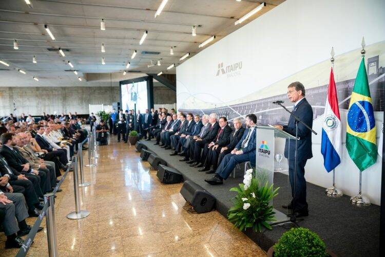 Silva e Luna completa um ano e meio à frente de Itaipu, com gestão reestruturada e voltada para a região