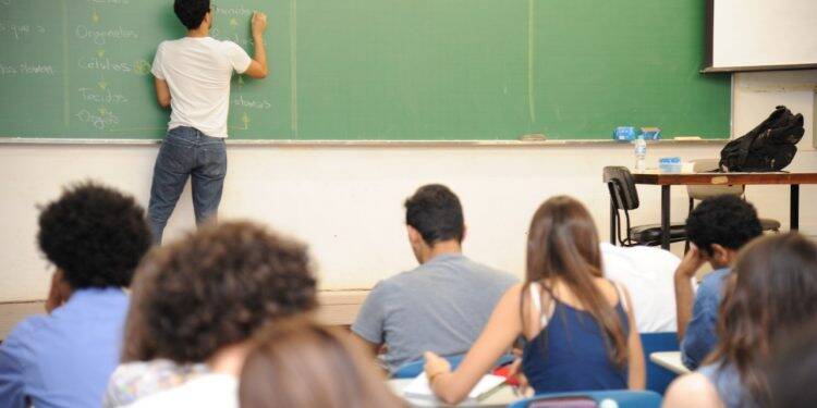 Fundeb passa a ser permanente e amplia recursos para educação