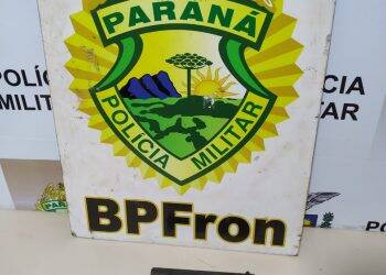 BPFRON apreende arma de fogo com casal em Foz do Iguaçu