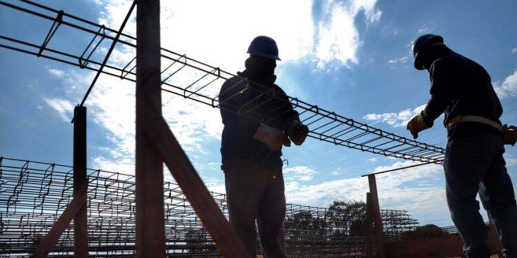 Paraná abre quase 9 mil vagas de emprego formal em julho