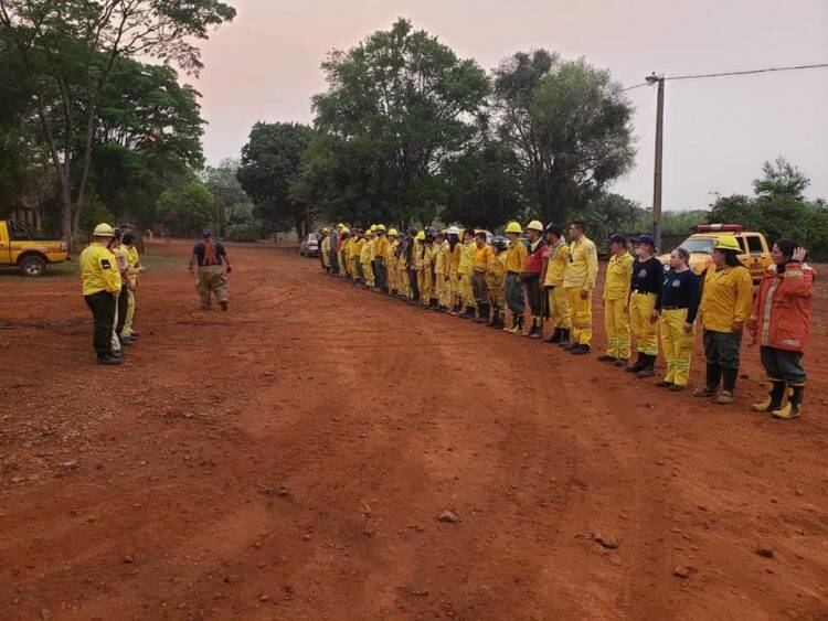 Incêndio atinge 30 hectares de área de plantação em Minga Guazú, no Paraguai
