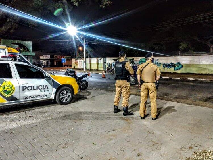 Forças de segurança realizam blitz para fiscalizar motocicletas irregulares em Foz