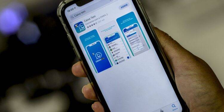 Caixa inicia pagamento do auxílio emergencial extensão