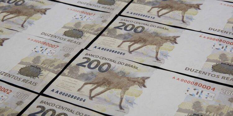 Banco Central apresenta nova cédula de R$ 200