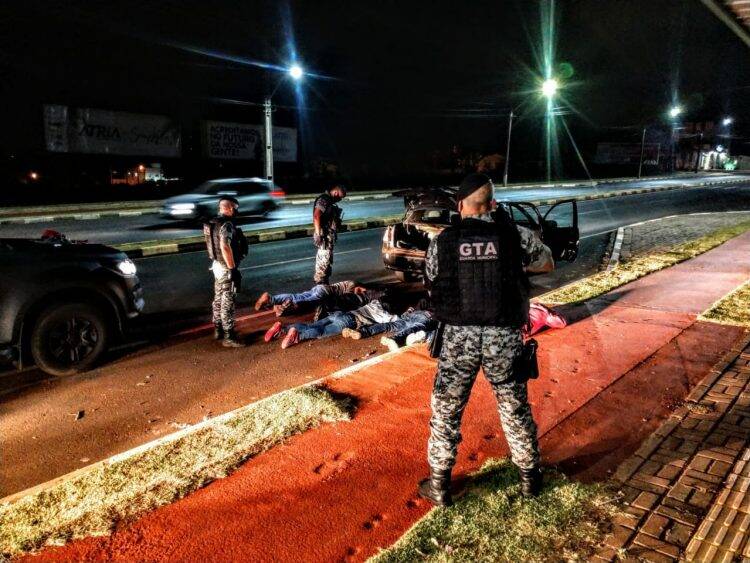 GM prende cinco pessoas com armas ilegais
