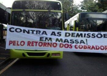 Transporte Coletivo em Foz entra em greve na terça-feira, 08