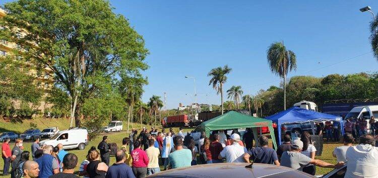 Transportadores do turismo de Iguazú pedem reativação das atividades
