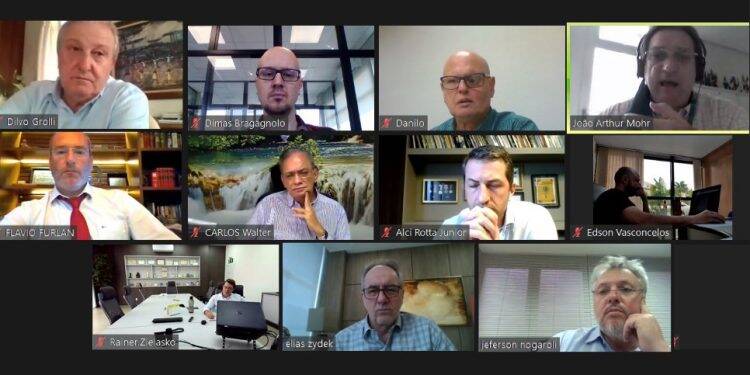 Pedágio mais barato e investimento nas rodovias: formação de  empresa do Oeste para disputar licitação das rodovias avança